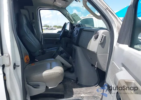 2012 Ford E-350 Super Duty Commercial z USA, uszkodzony, nr VIN 1FTSE3EL9CDA20842